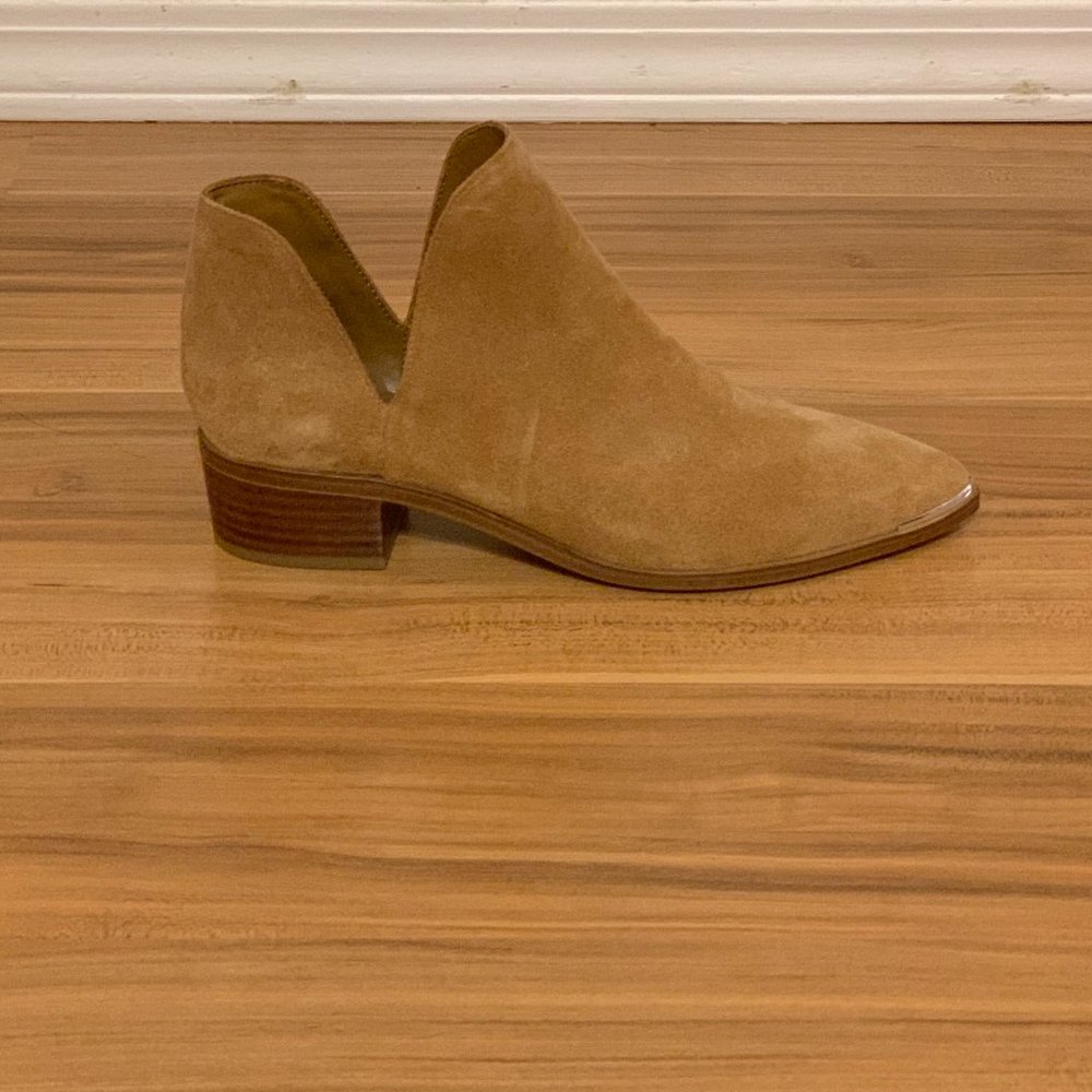 Marc Fisher Ltd Yilda Bootie Size 6m - image 4